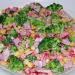 Frisse broccolisalade met ham